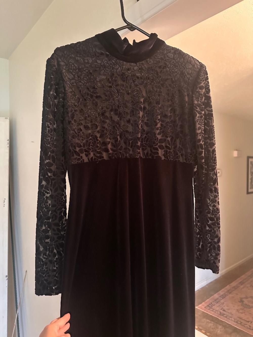 Vintage K.C. Spencer New York Black velvet dress Size 8